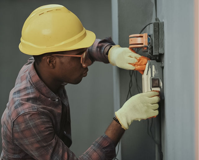 Chuveiro Elétrico em Fortaleza: Instalação, Manutenção e Segurança com Eletricista carlos silva